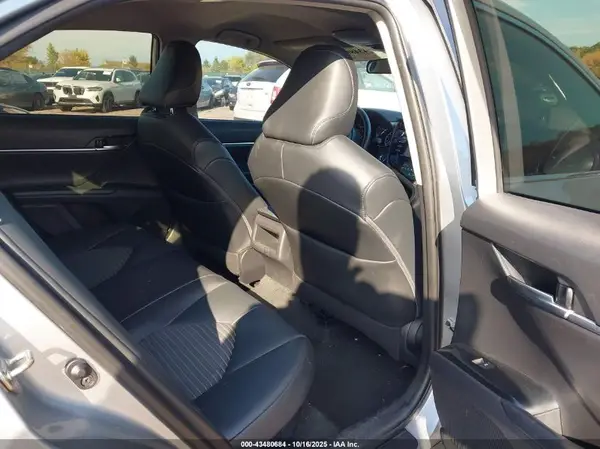 4T1G31AK2LU529325 2020 TOYOTA CAMRY - Image 8