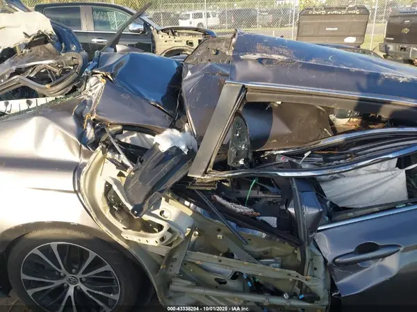 4T1G31AK2LU538395 2020 TOYOTA CAMRY - Image 8