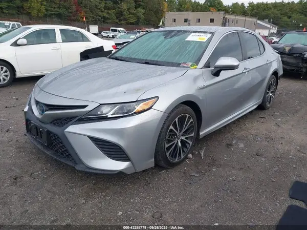 4T1G31AK2LU542169 2020 TOYOTA CAMRY - Image 2