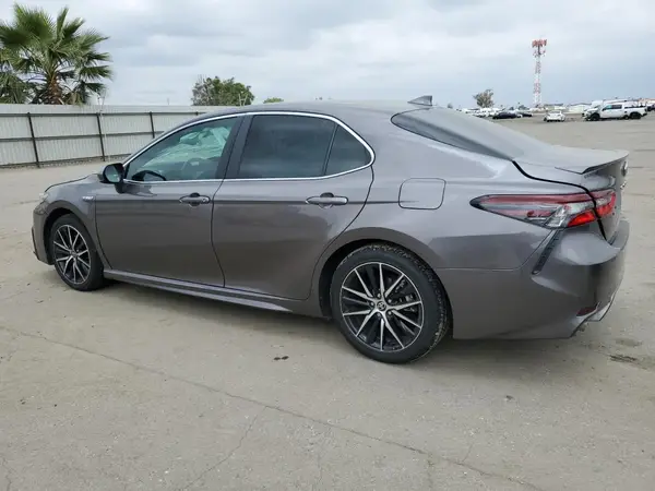 4T1G31AK2MU555974 2021 TOYOTA CAMRY - Image 2
