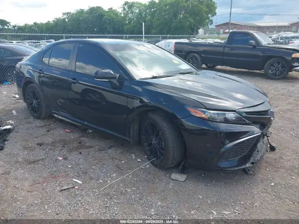 4T1G31AK2NU032374 2022 TOYOTA CAMRY - Image 1