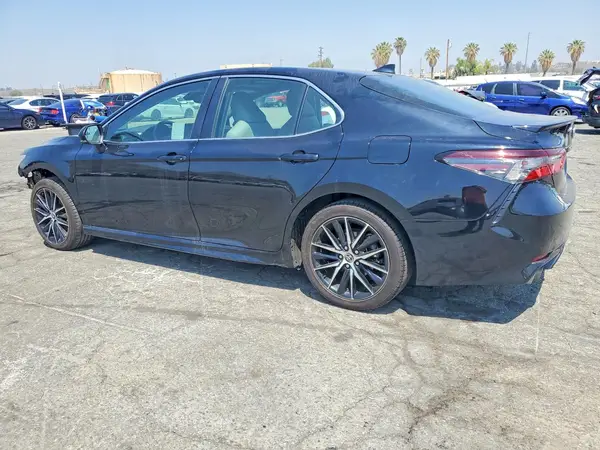 4T1G31AK2NU597885 2022 TOYOTA CAMRY - Image 2
