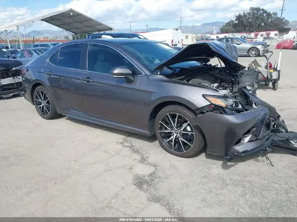 4T1G31AK2PU608368 2023 TOYOTA CAMRY - Image 1