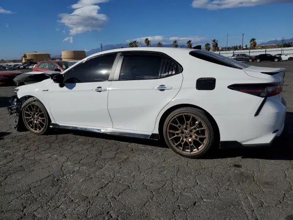4T1G31AK2RU075456 2024 TOYOTA CAMRY - Image 2