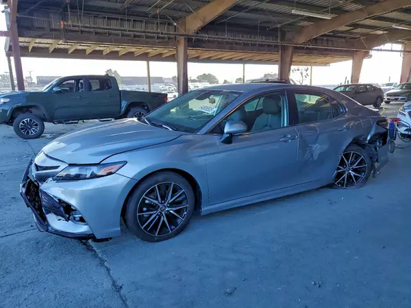 4T1G31AK2RU624931 2024 TOYOTA CAMRY - Image 1