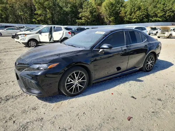 4T1G31AK2RU631040 2024 TOYOTA CAMRY - Image 1