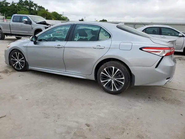 4T1G31AK3LU543430 2020 TOYOTA CAMRY - Image 2