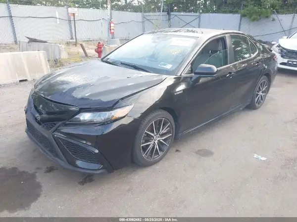 4T1G31AK3MU020829 2021 TOYOTA CAMRY - Image 2