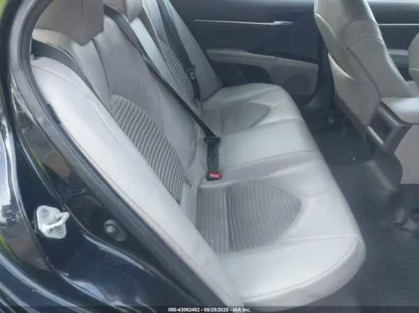 4T1G31AK3MU020829 2021 TOYOTA CAMRY - Image 8