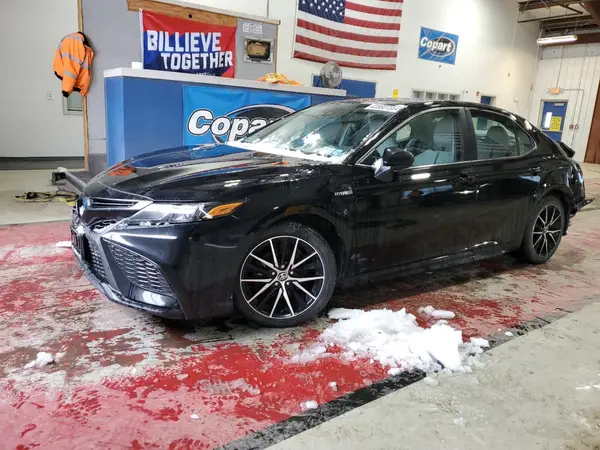 4T1G31AK3MU021673 2021 TOYOTA CAMRY - Image 1
