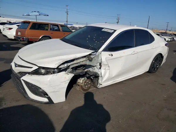 4T1G31AK3MU028364 2021 TOYOTA CAMRY - Image 1