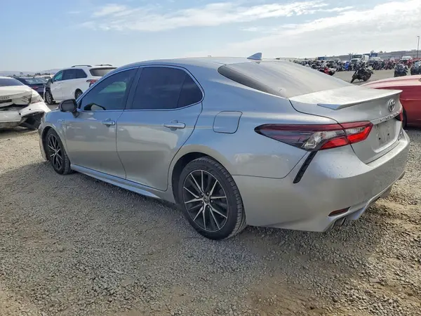 4T1G31AK3MU029529 2021 TOYOTA CAMRY - Image 2
