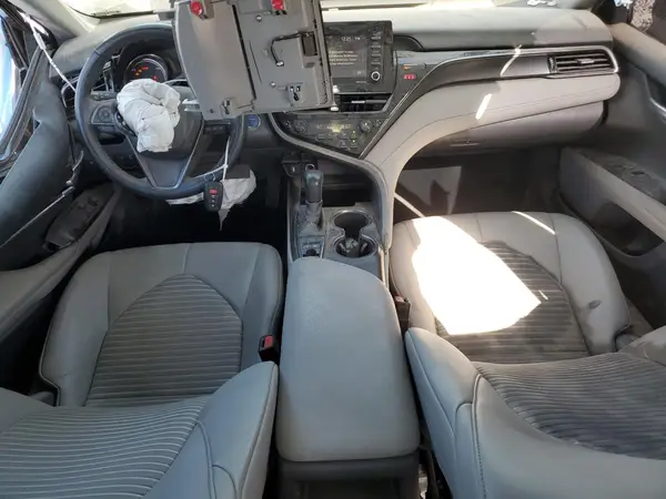 4T1G31AK3MU031443 2021 TOYOTA CAMRY - Image 8