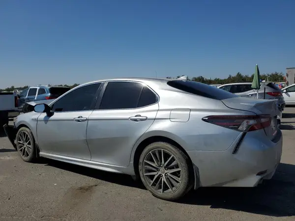 4T1G31AK3MU556406 2021 TOYOTA CAMRY - Image 2