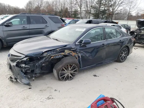 4T1G31AK3MU560326 2021 TOYOTA CAMRY - Image 1