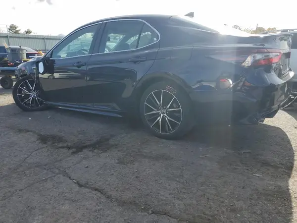4T1G31AK3MU566112 2021 TOYOTA CAMRY - Image 2