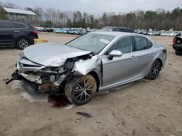 4T1G31AK3PU605835 2023 TOYOTA CAMRY - Image 1