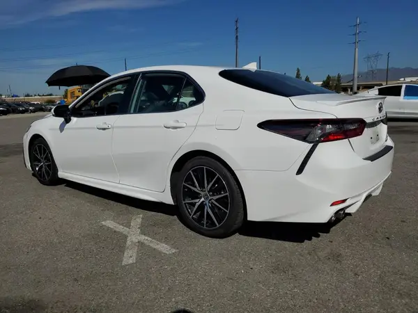 4T1G31AK3PU609738 2023 TOYOTA CAMRY - Image 2