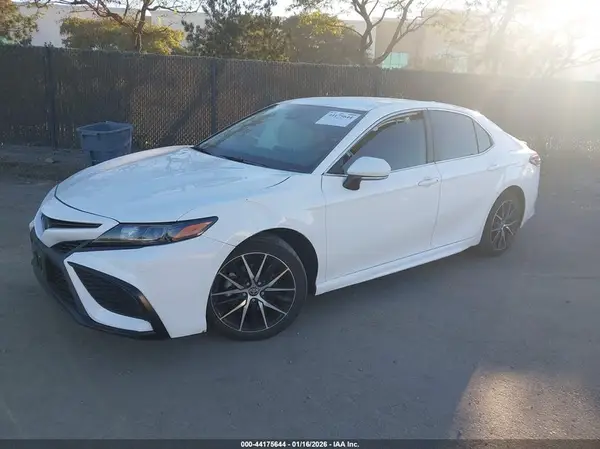 4T1G31AK3RU070413 2024 TOYOTA CAMRY - Image 2
