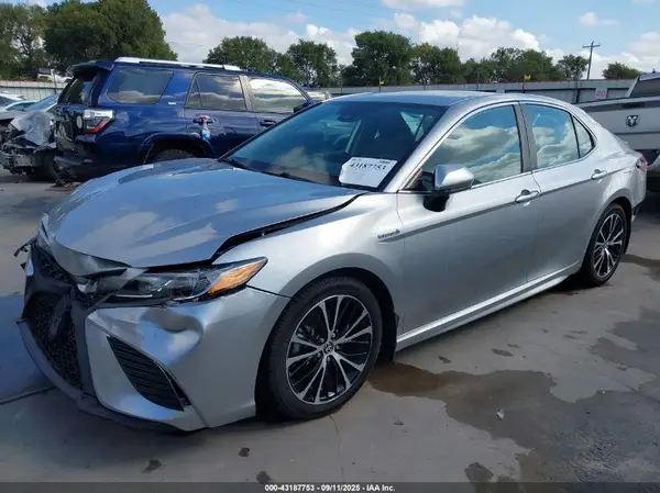 4T1G31AK4LU535319 2020 TOYOTA CAMRY - Image 2