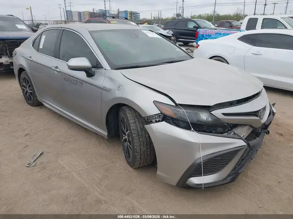 4T1G31AK4MU552865 2021 TOYOTA CAMRY - Image 1