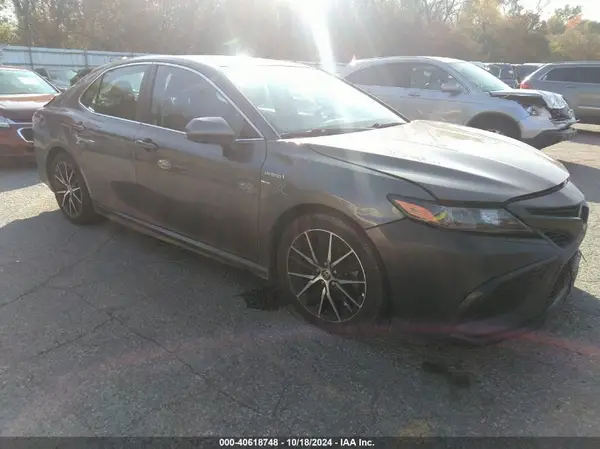 4T1G31AK4MU555653 2021 TOYOTA CAMRY - Image 1