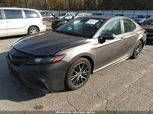 4T1G31AK4MU555653 2021 TOYOTA CAMRY - Image 2