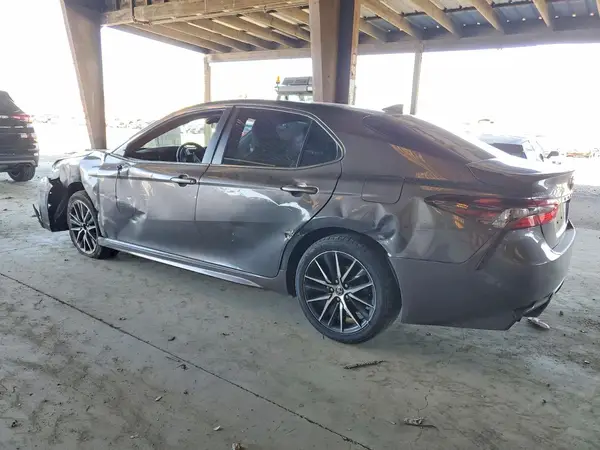 4T1G31AK4MU563915 2021 TOYOTA CAMRY - Image 2