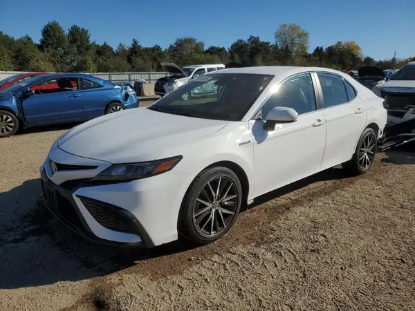 4T1G31AK4MU569522 2021 TOYOTA CAMRY - Image 1