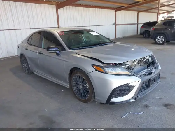4T1G31AK4NU034417 2022 TOYOTA CAMRY - Image 1