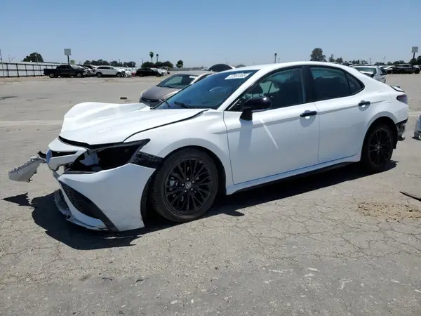 4T1G31AK4NU041268 2022 TOYOTA CAMRY - Image 1