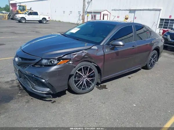 4T1G31AK4NU589111 2022 TOYOTA CAMRY - Image 2