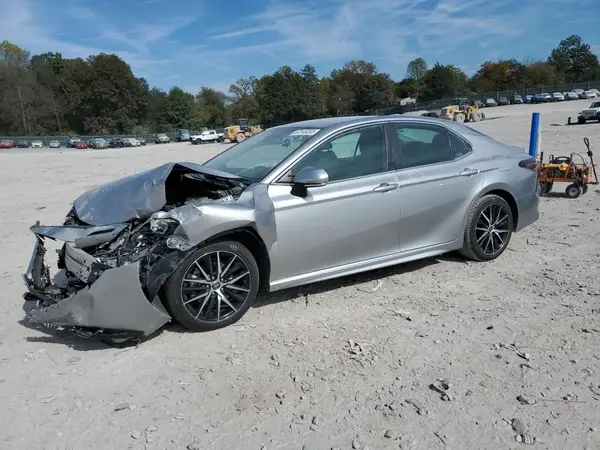 4T1G31AK4NU593613 2022 TOYOTA CAMRY - Image 1