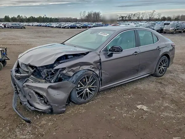 4T1G31AK4PU611272 2023 TOYOTA CAMRY - Image 1