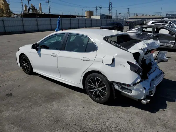 4T1G31AK4RU070999 2024 TOYOTA CAMRY - Image 2