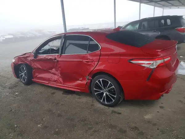 4T1G31AK5LU017963 2020 TOYOTA CAMRY - Image 2