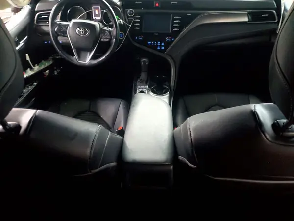 4T1G31AK5LU017963 2020 TOYOTA CAMRY - Image 8