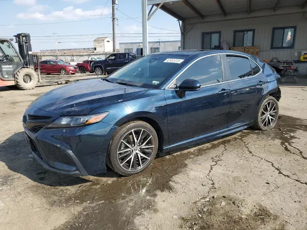 4T1G31AK5MU565303 2021 TOYOTA CAMRY - Image 1