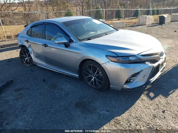 4T1G31AK5NU583978 2022 TOYOTA CAMRY - Image 1