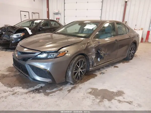 4T1G31AK5RU071384 2024 TOYOTA CAMRY - Image 2