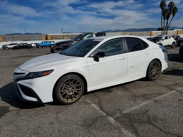 4T1G31AK5RU075824 2024 TOYOTA CAMRY - Image 1