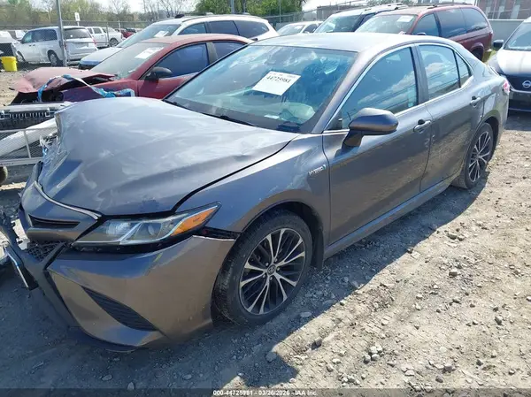 4T1G31AK6LU009807 2020 TOYOTA CAMRY - Image 2