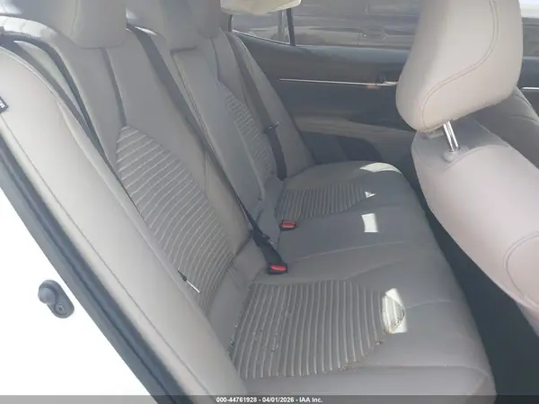 4T1G31AK6MU565018 2021 TOYOTA CAMRY - Image 8