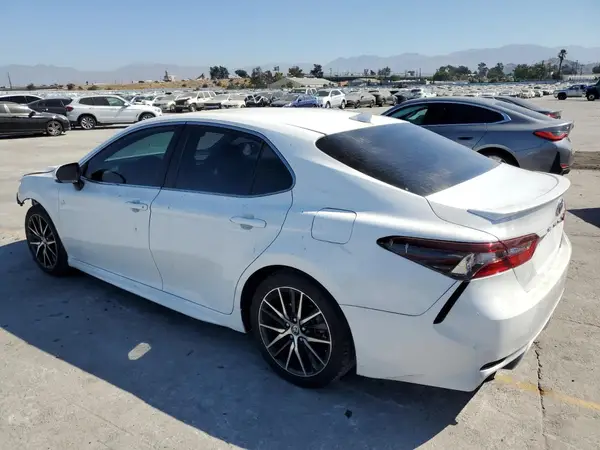 4T1G31AK6NU041742 2022 TOYOTA CAMRY - Image 2
