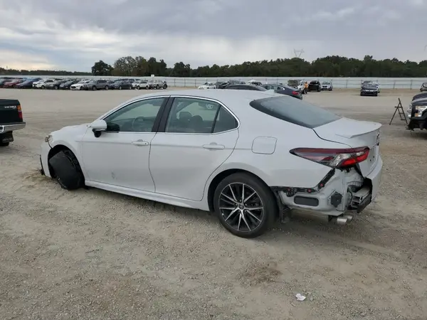 4T1G31AK6NU045757 2022 TOYOTA CAMRY - Image 2