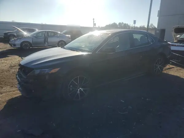 4T1G31AK6NU570916 2022 TOYOTA CAMRY - Image 1