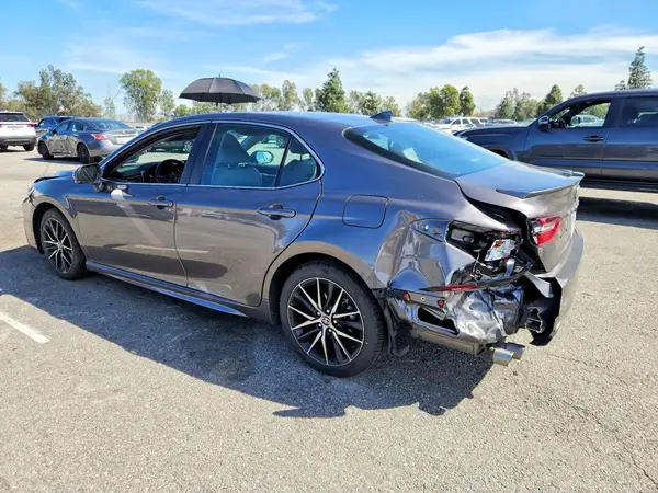 4T1G31AK6NU587991 2022 TOYOTA CAMRY - Image 2