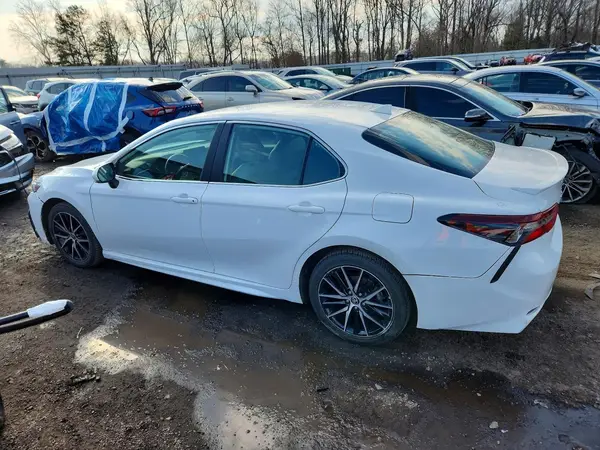 4T1G31AK6NU593371 2022 TOYOTA CAMRY - Image 2