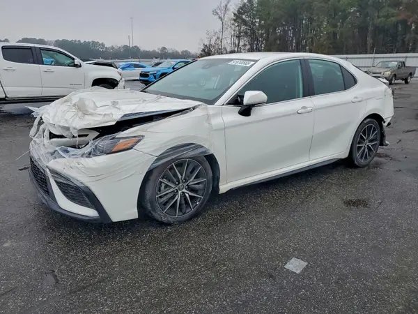 4T1G31AK6NU593614 2022 TOYOTA CAMRY - Image 1
