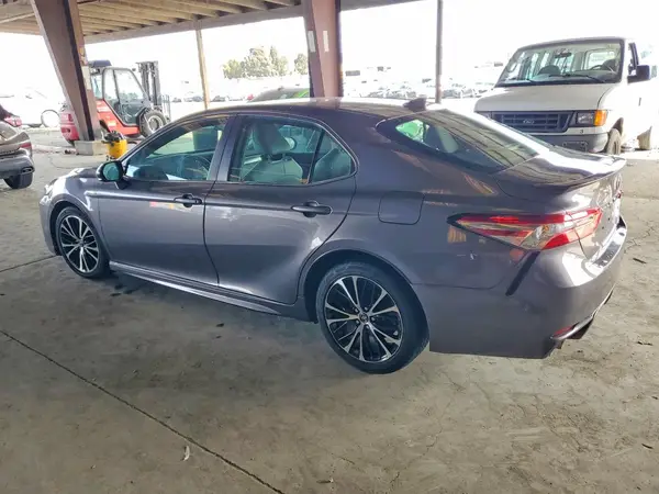 4T1G31AK7LU012084 2020 TOYOTA CAMRY - Image 2